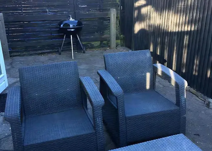 Apartment Bright In Near *